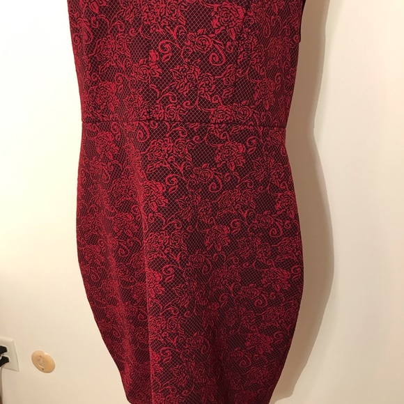 Forever21+ Red Black Floral Embroidered Cocktail Dress Sleeveless 1X - Picture 8 of 13